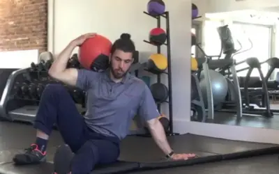 Exercise of the Week: Turkish Get-up Phase 2